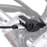 おすすめ バイク用 USB充電器 15選 コンパクト・急速充電・電圧計付きも！